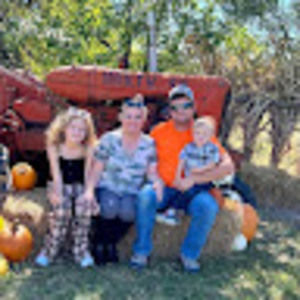 Meet your Posher, Hillary